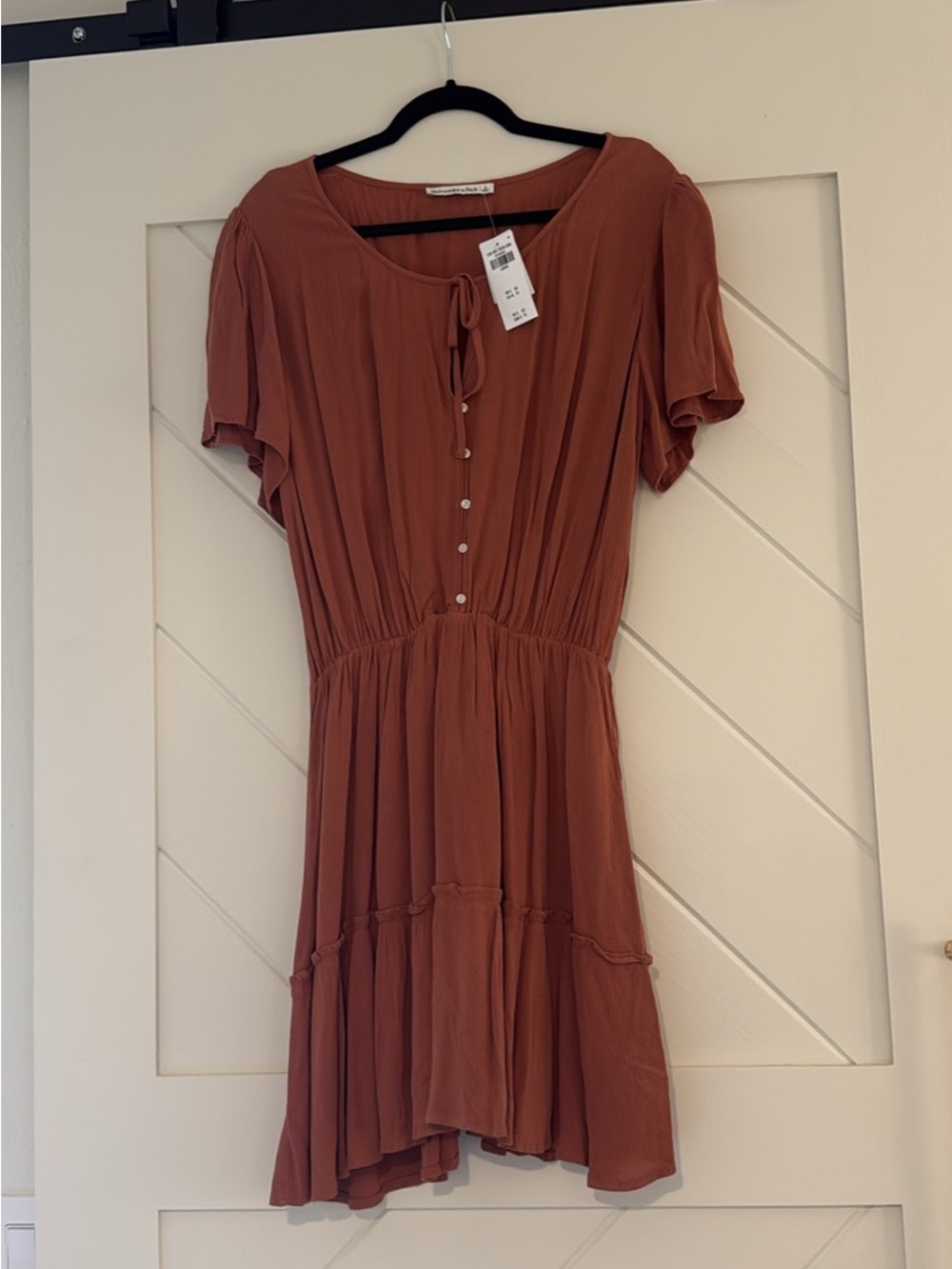 NWT Abercrombie & Fitch Rust Tie-Neck Short Sleeve Button Dress